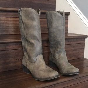 Women boots